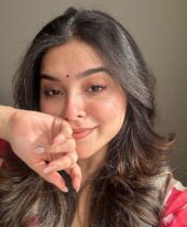 Maitreyi +971562817059