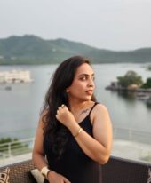 Ritika +971568641691