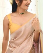 Aarvi